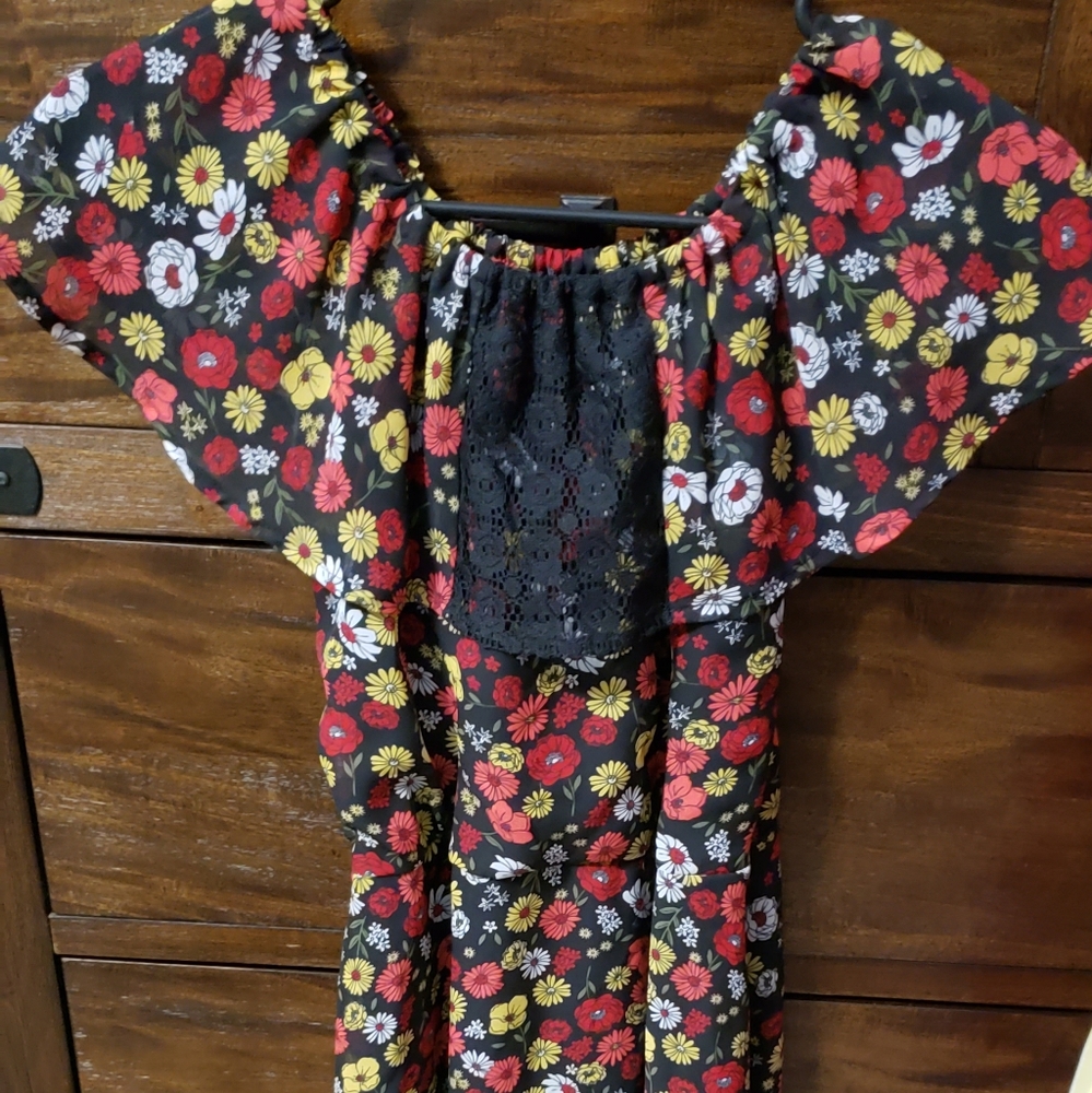 Girls dress